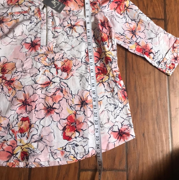 JM Collection Women's Floral Mirage Top Size P/XL - Picture 4 of 8
